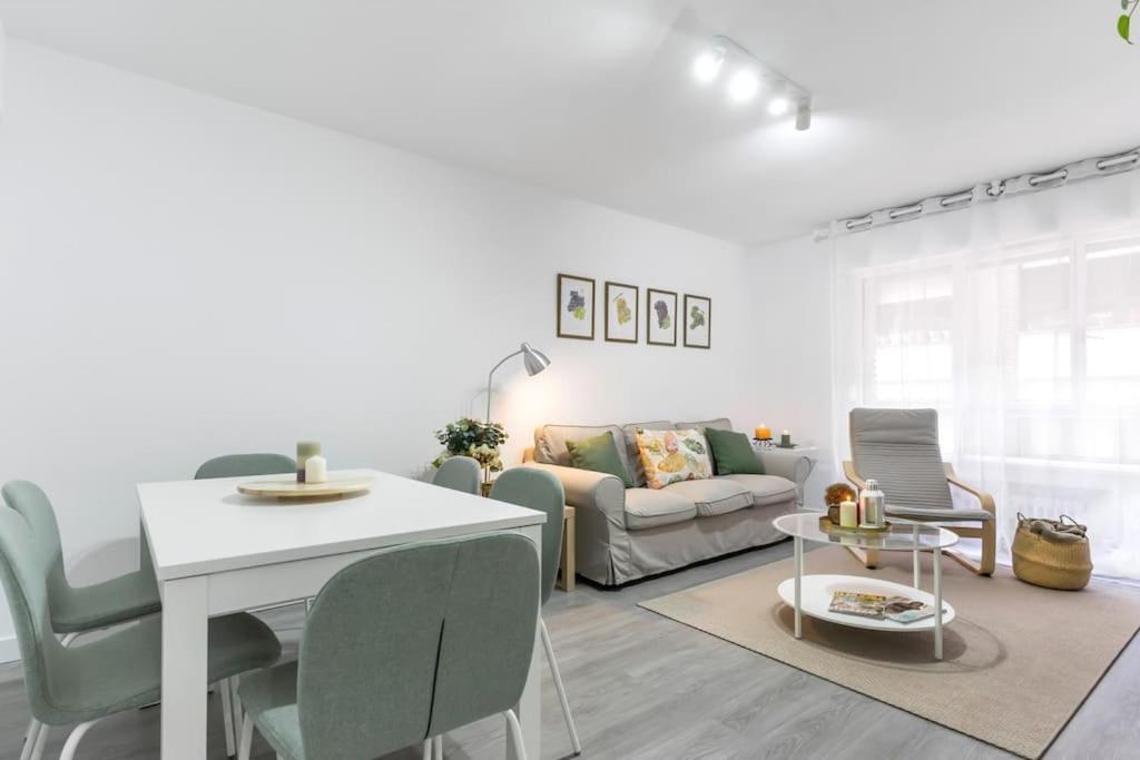 Apartamento Marques De Urquijo Gijón Kültér fotó